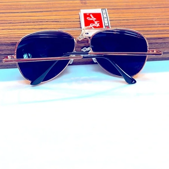 COPY - Ray-Ban Aviator Blue Mirror: NEW- Tags - Picture 3 of 8